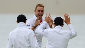 Australia stay on top in fourth test