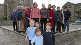 ‘Tá fúinn leanúint ar aghaidh’