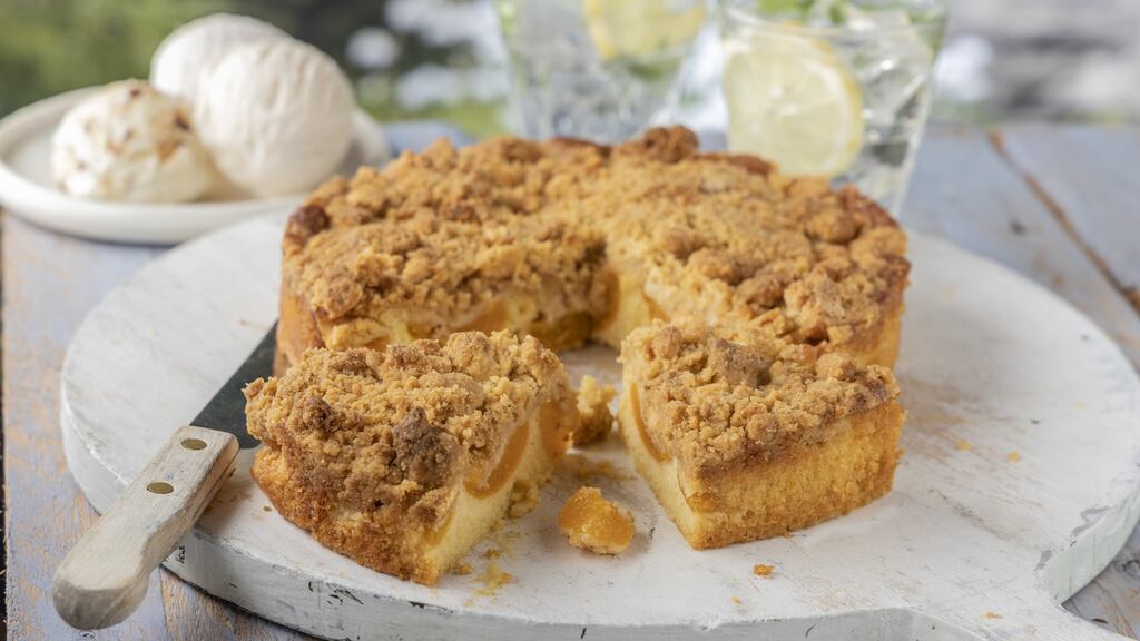 Apricot and amaretti streusel cake.