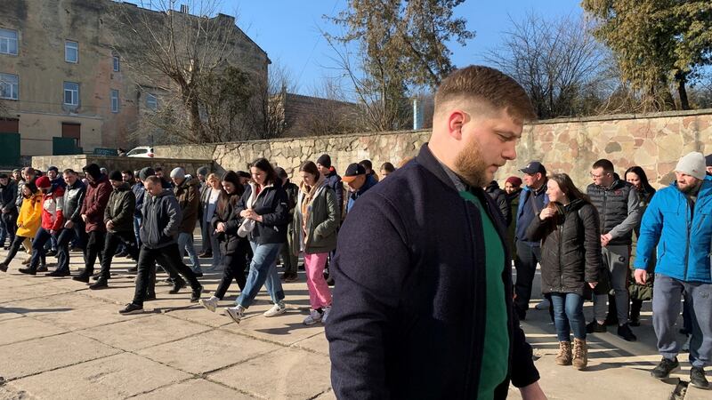 One hundred Ukrainian civilians show up every morning for a crash course on weapons and war wounds. Photograph: Lara Marlowe