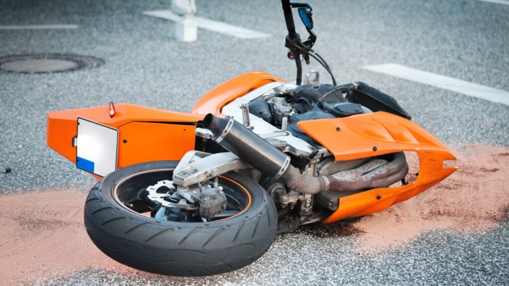 The data showed that motorcycle road fatalities mainly occurred at weekends, in daylight and in dry conditions.