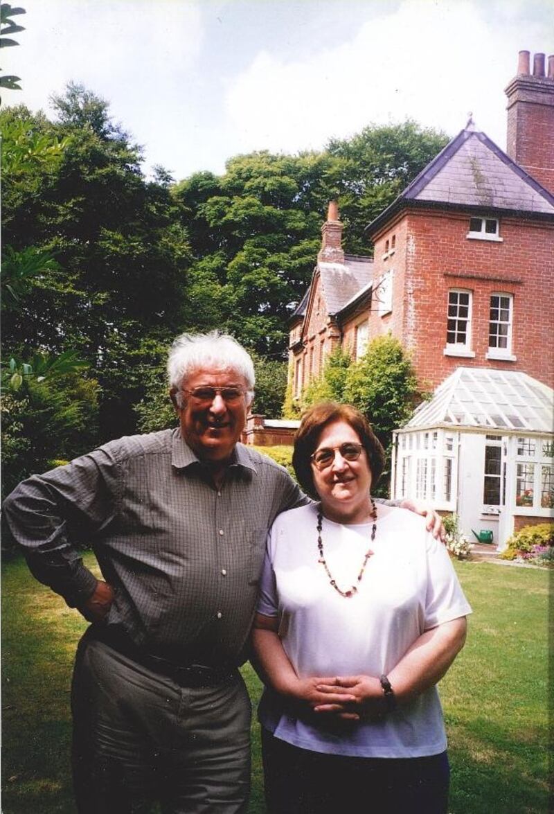 Seamus Heaney and Helen Vendler in the garden of Max Gate, Thomas Hardy’s last home, in 2000