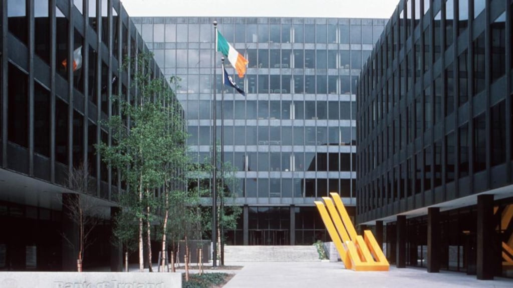 Bank of Ireland, Baggot Street