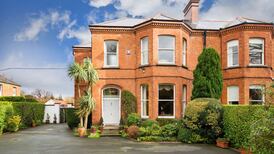 Spacious living in D4 for €3.35m