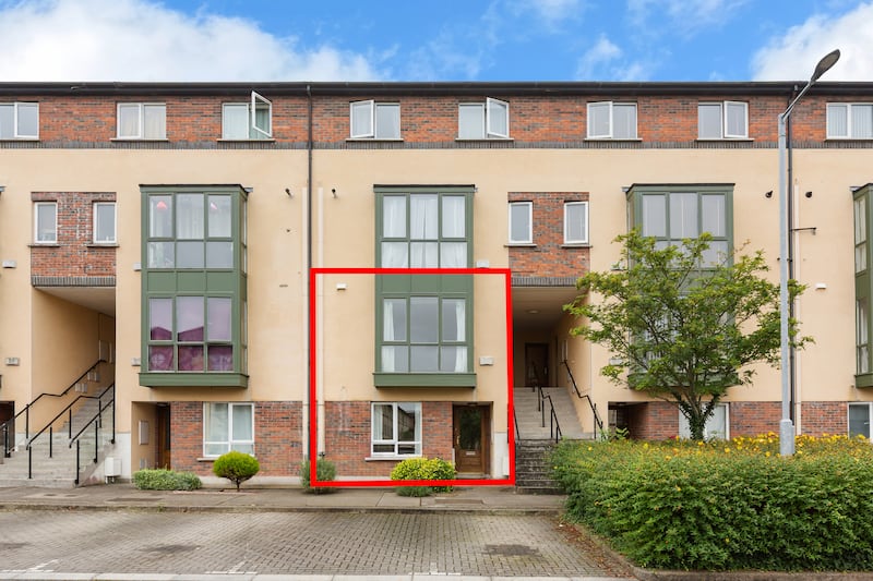 10 Station Court Hall, Coolmine, Dublin 15