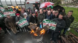 Farmers warned that beef blockades may be illegal