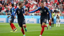 France grind past Peru and into the World Cup last-16
