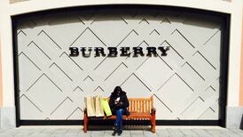 Burberry reports weaker-than-expected sales and cautions on earnings
