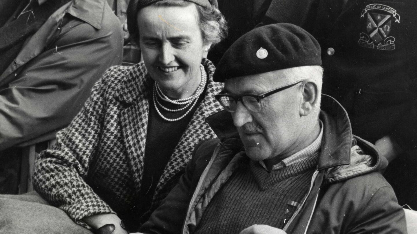 Rickard Deasy and his wife on the pavement outside the Department of Agriculture on October 21st, 1966. Photograph: Gordon Standing