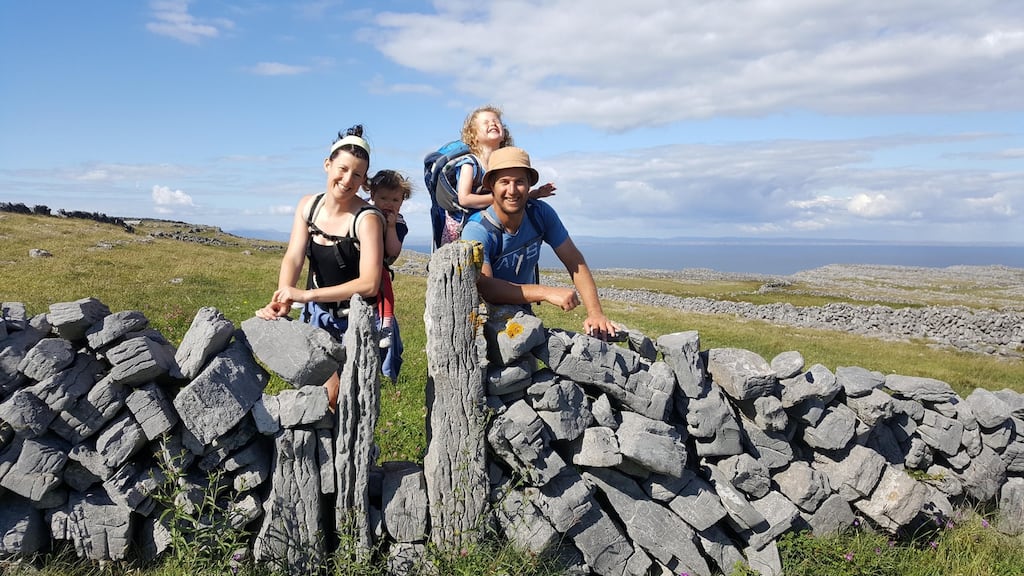 Jenny, Claire, Maeve and David O’Halloran on Inis Mór