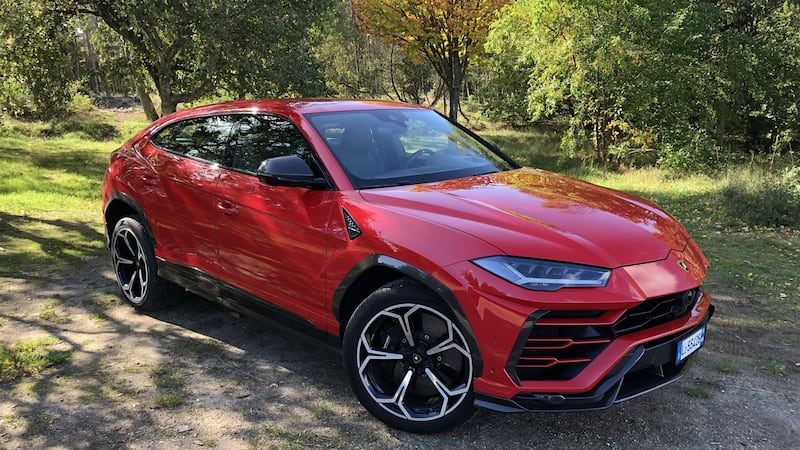 There are six different engine and powertrain modes from which to choose.