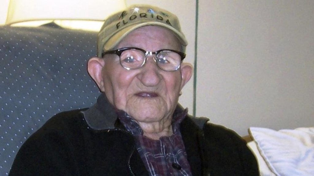 Salustiano “Shorty” Sanchez died on Friday at a nursing home in Grand Island, New York. Photograph: AP Photo/Guiness World Records