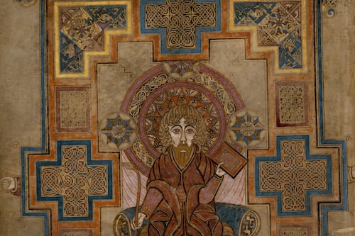 Ceisteanna do na hábhair Uachtaráin