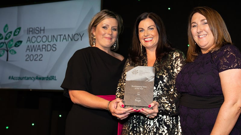 Avril McArdle, marketing director – Ireland, Sage, presents the Bookkeeping Team of the Year award to Maeve Ryan and Lorraine Mullen, Ifac.