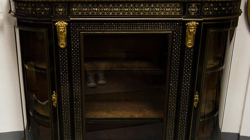Lot 650, a three-door credenza with brass inlay and mother-of-pearl butterflies (€1,600-€2,000)
