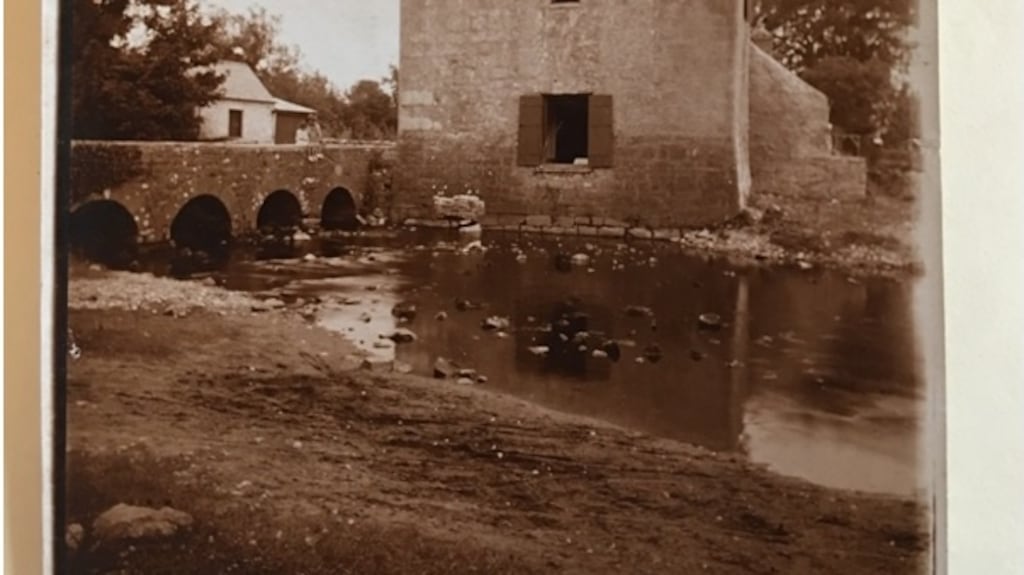 Tower, bridge and cottages