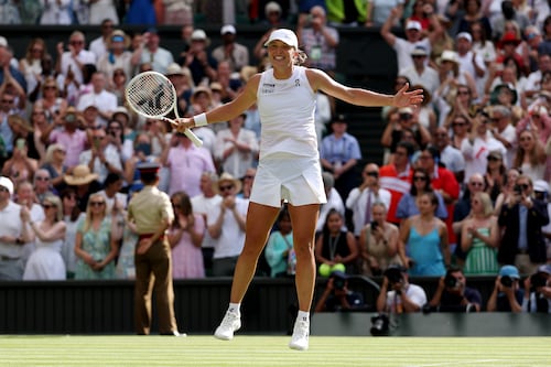 Iga Swiatek crushes Amanda Anisimova 6-0 6-0 in Wimbledon women’s final