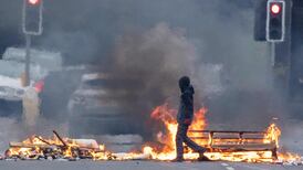 Police come under attack as fresh unrest breaks out in west Belfast