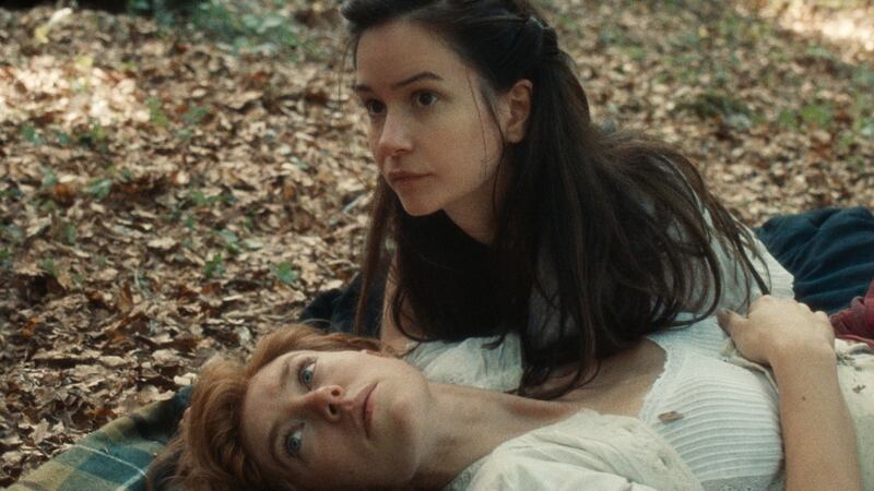 Katherine Waterston and Vanessa Kirby in The World to Come