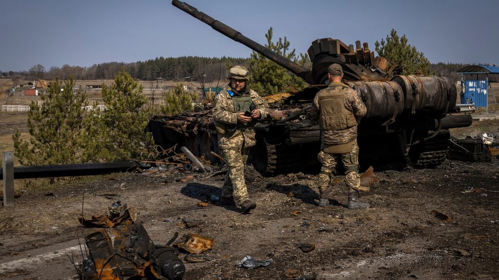Ukrainian soldiers at a checkpoint at a frontline position near Kyiv on Friday. Photograph: Ivor Prickett/The New York Times