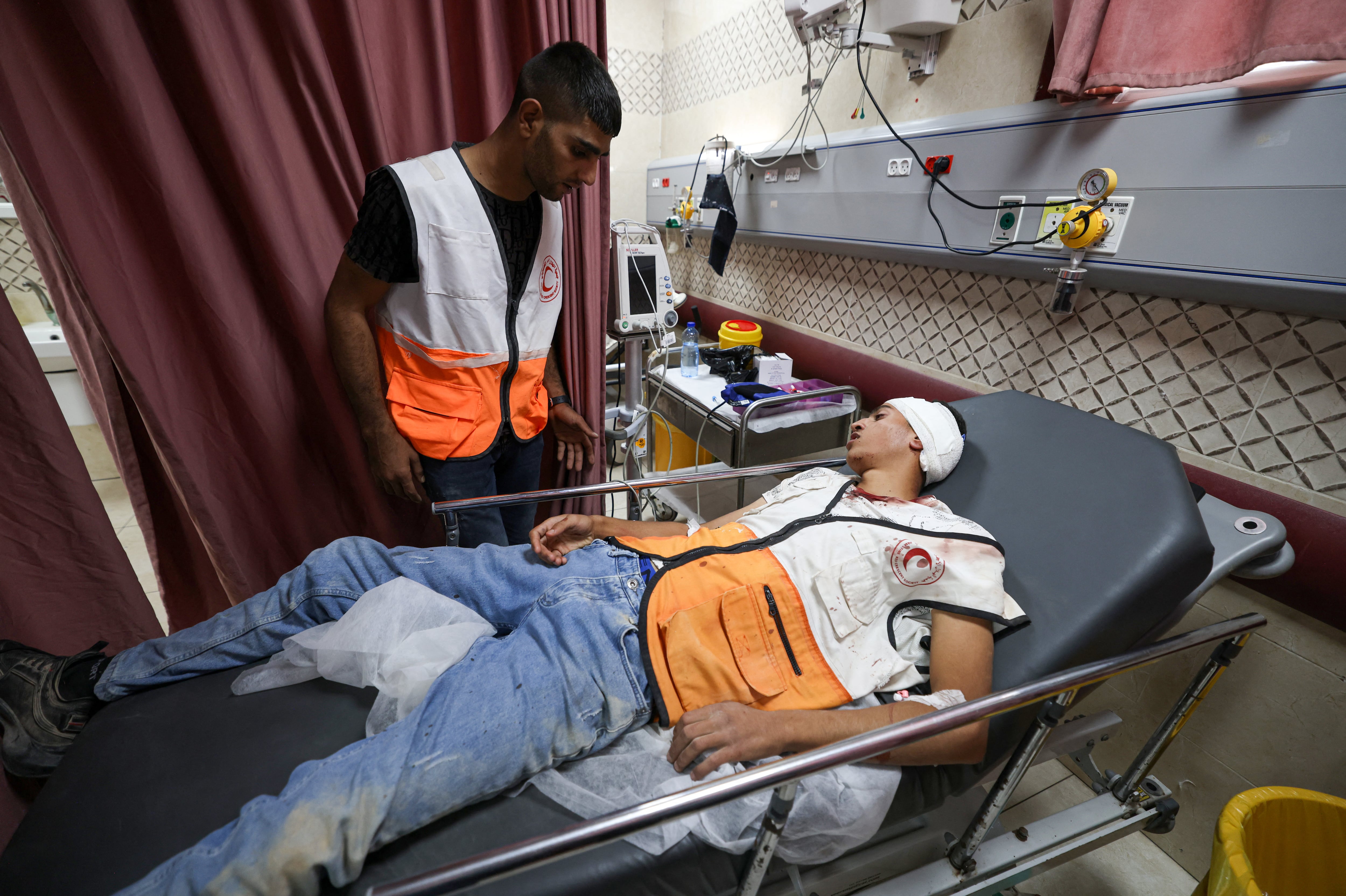 Gaza death toll tops 69,000 as Israel and militants again exchange remains