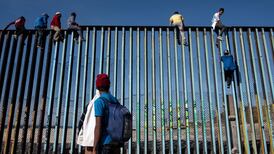 Migrants from caravan to US reach Mexican border city