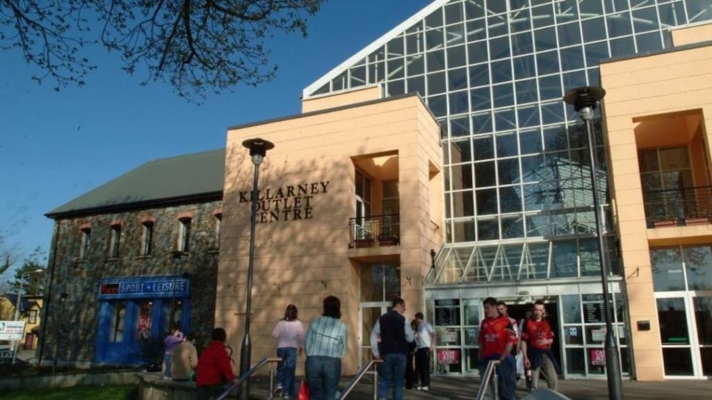 Killarney Outlet Centre: two-storey covered mall beside the bus station and railway station which first opened for business in 2000