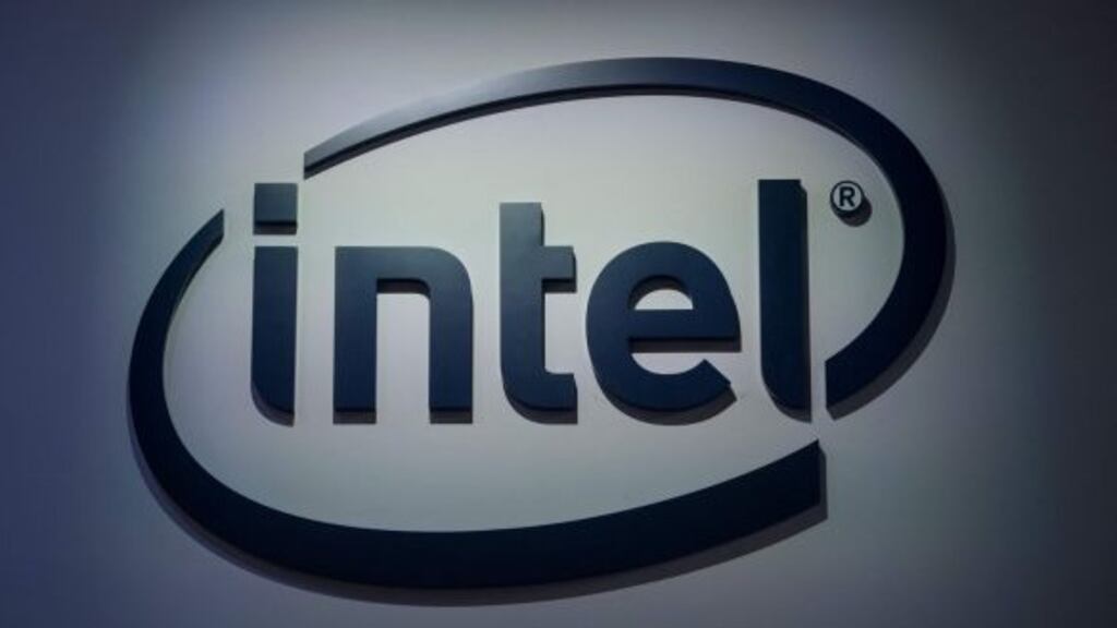 Intel is pursuing a multibillion-dollar drive to take on Asian rivals in contract manufacturing.