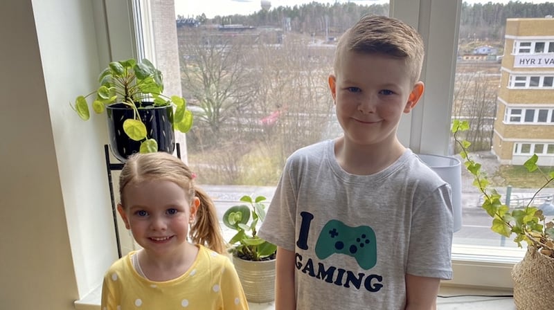 Suzanne Hunt’s children Amélie (5) and Noah (8).