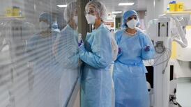 Healthcare workers to get €1,000 bonus for work during pandemic
