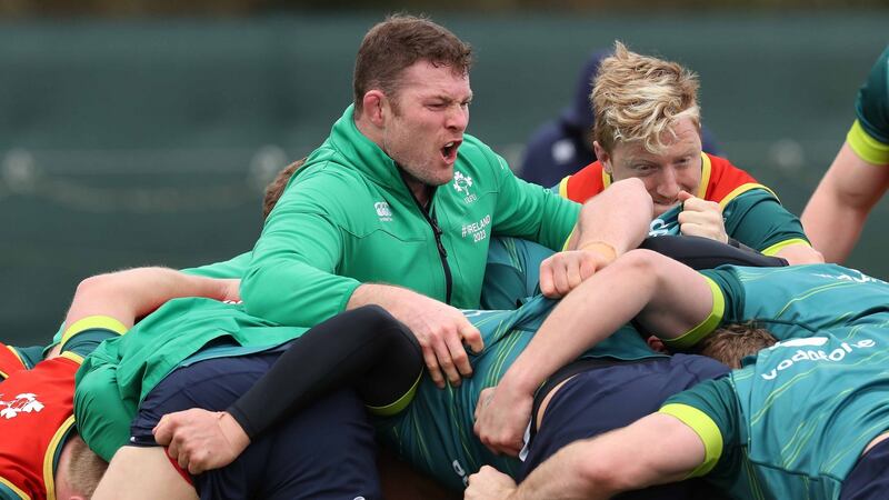 Donnacha Ryan makes a deal. Photograph: ©INPHO/Billy Stickland