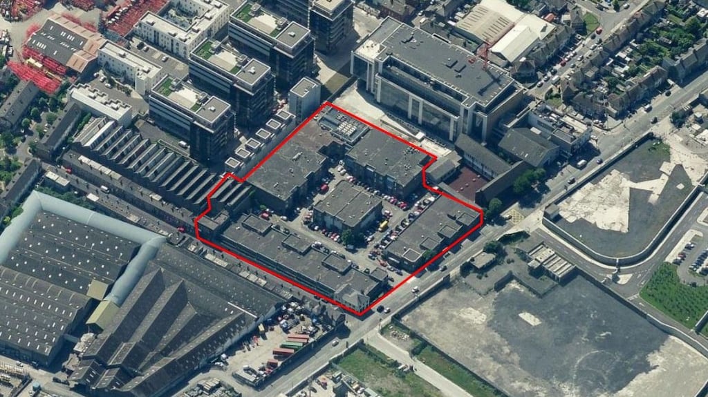 The Docklands Innovation Park is located 1.5km north of the river Liffey on East Wall Road and 1km from the 3Arena.
