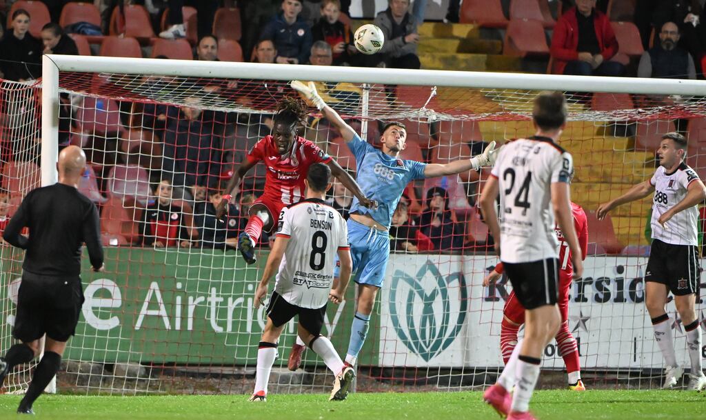 Wilson Waweru scores Sligo Rovers' first goal during the SSE Airtricity League Premier Division match against Dundalk at The Showgrounds. Photograph: Inpho