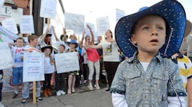 Benefit of Garth Brooks gigs outweighs disruption - residents