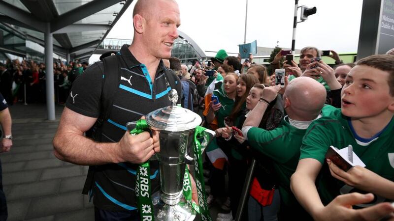 Lions of Paris come home to deafening roar