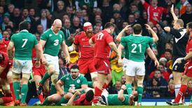 Touch judge signalled vital late decision to referee Wayne Barnes