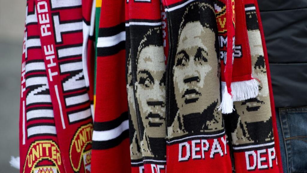 Memphis Depay has flown to Manchester for a medical ahead of his €34.5 million move to Old Trafford. Photograph: Afp