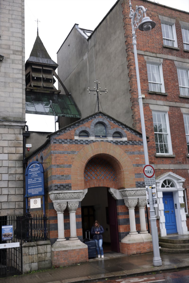 No 87 St Stephen’s Green, built in about 1730 as a pair with number 88, has a “Dutch Billy” roof. Photograph: Chris Maddaloni