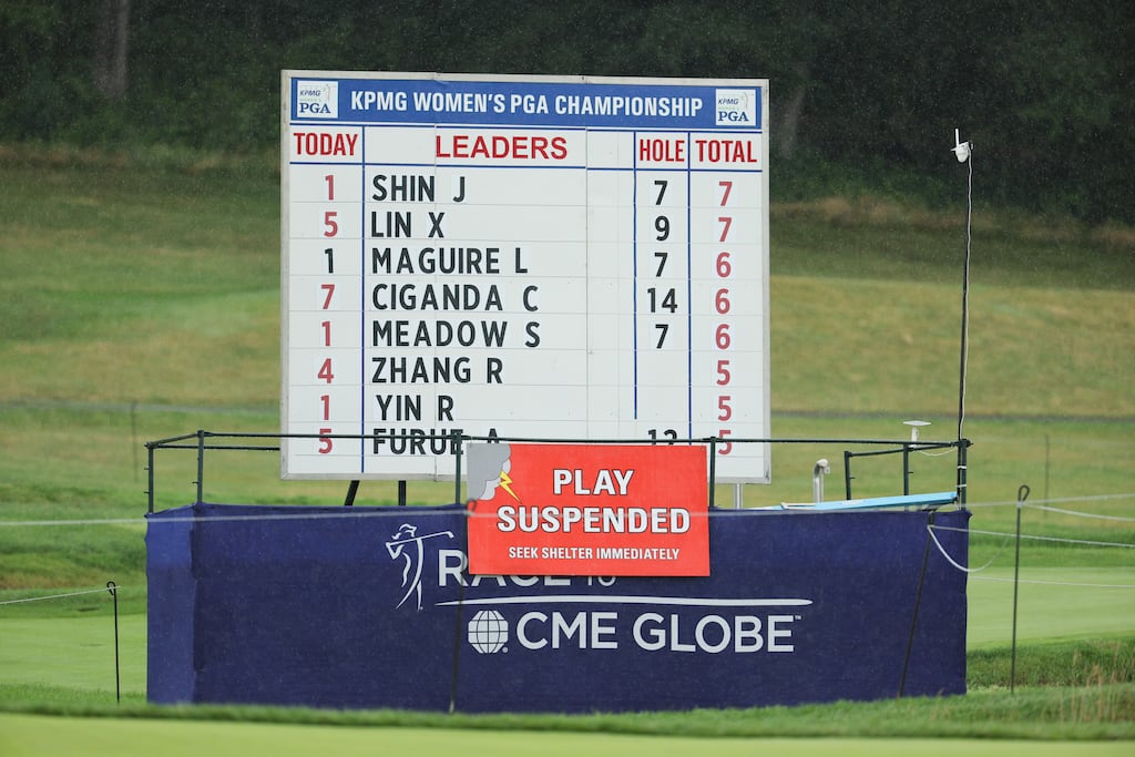 To be continued: A gripping story was taking shape until play was rudely interrupted by shouts of 'IN THE LAKE!' .... no, sorry, by foul weather. Photograph: Andy Lyons/Getty Images