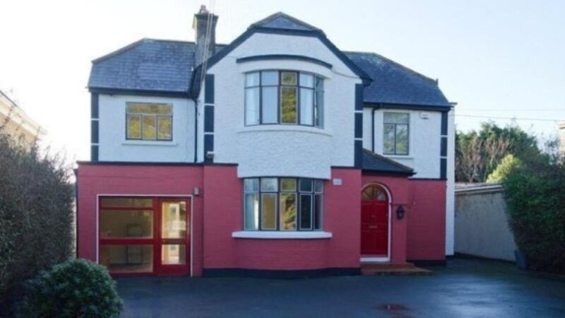 Town and Country: what will €800,000 buy?