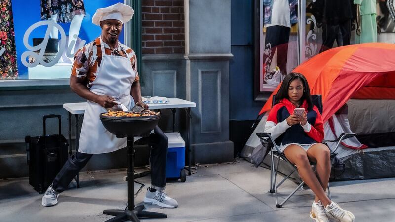 Jamie Foxx and Kyla-Drew in Dad Stop Embarrassing Me!