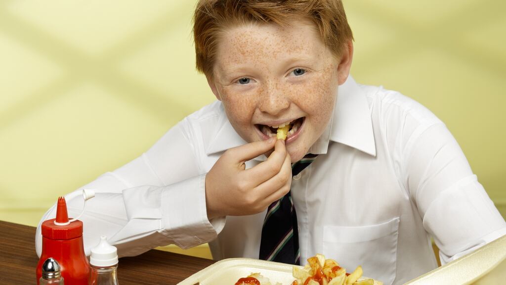 A Fine Gael senator wants to limit the access children have to unhealthy food during school hours.