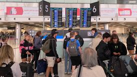 Migration: Ireland saw 141,600 people arrive into State and 64,000 leave in a year