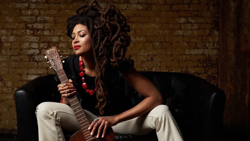 Fascinating and feverish performances: Tennessee singer and songwriter Valerie June
