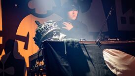 Kneecap appear to bring missing head of King George V statue on stage during Melbourne gig