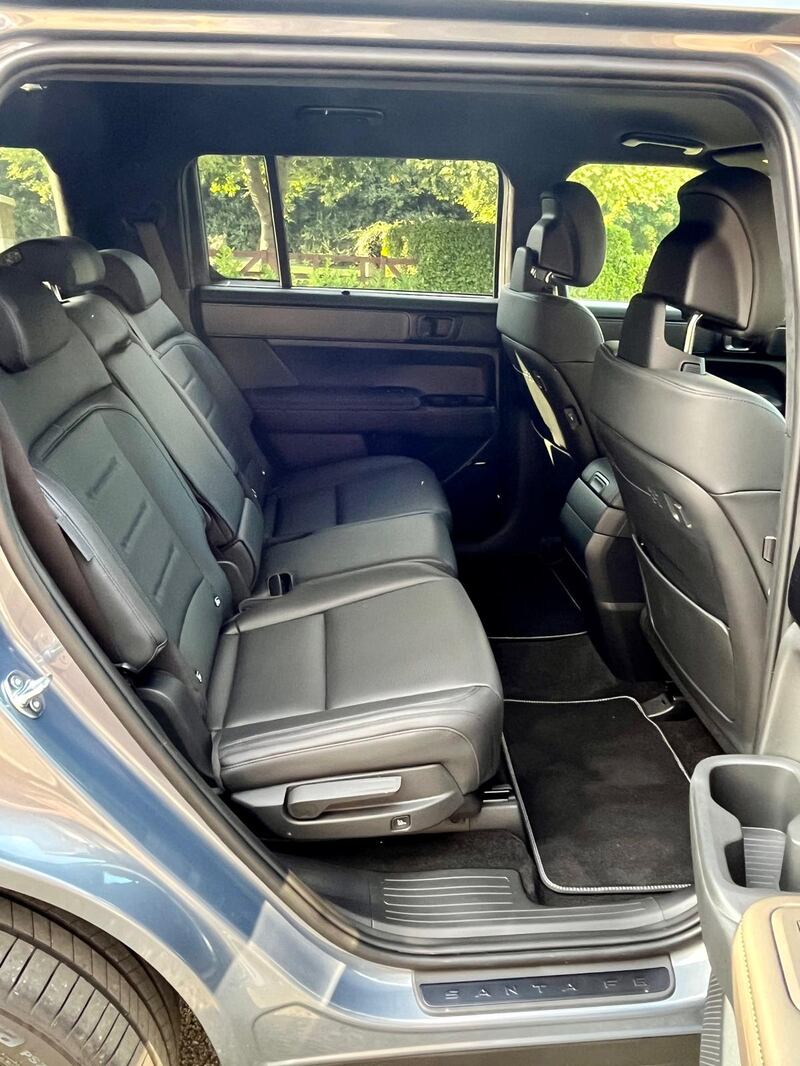 Hyundai Santa Fe 2024