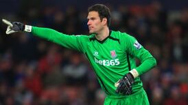 Chelsea sign Asmir Begovic from Stoke City
