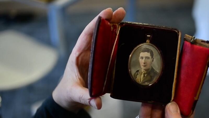 Public takes WWI treasure trove of medals, letters to Glasnevin