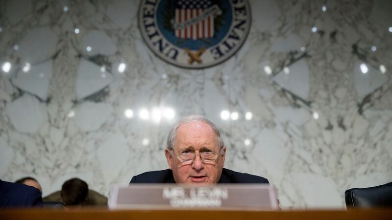 Levin says Apple struck “a sweetheart deal” with Ireland