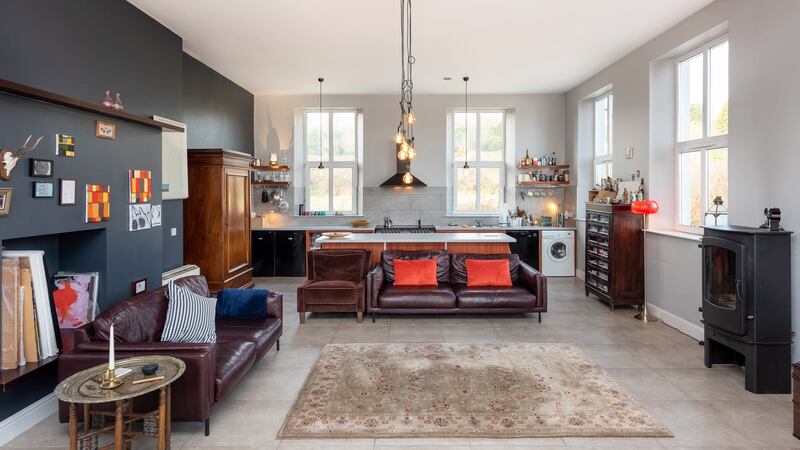 Kitchen/dining/livingroom